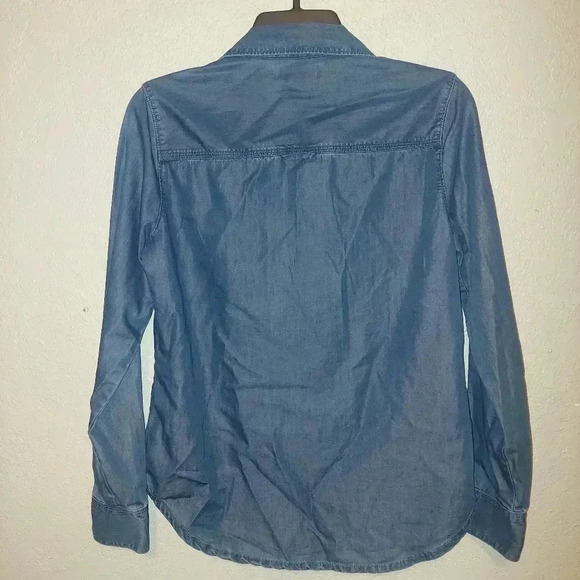 Lucky Brand Denim Cotton Blend Shirt Womens Size Small - Picture 2 of 6
